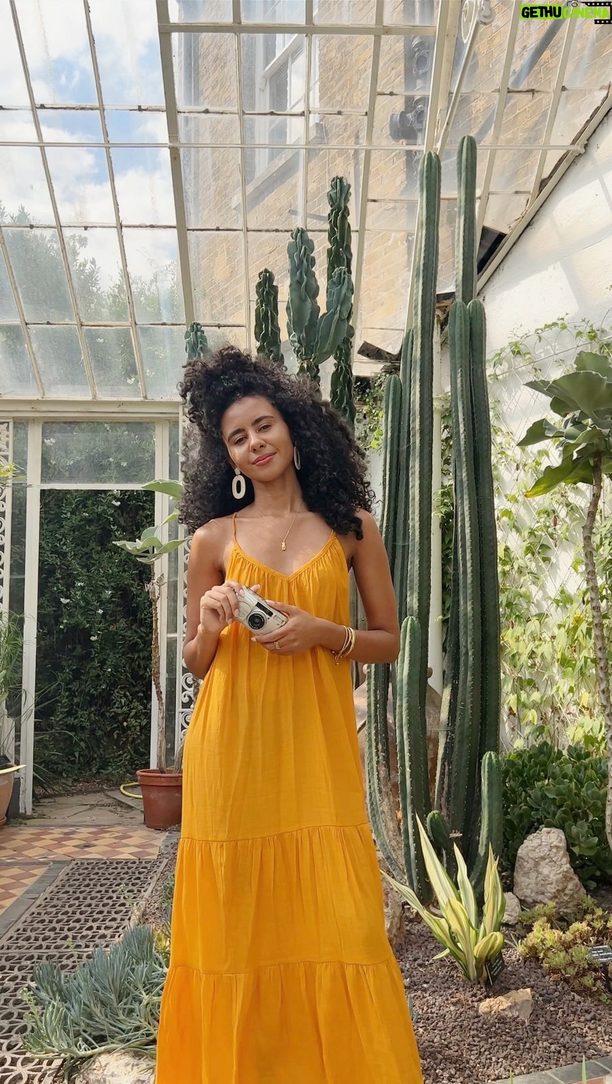 Nia Pettitt Instagram - Fun fact about my #FilmCamera β I saw one online but it was going for Β£250 so I asked my Dad to look on eBay for me as heβs a true bargain hunter. The next day he went into a local charity shop and found the exact camera for Β£14. I go everywhere with this camera and I have a cupboard filled with photo albums. Although we all spend so much time documenting our lives through our phones, there is nothing like printing pictures and being able to revisit your story through them. π¦β¨π
π½π #niaTHELIGHT