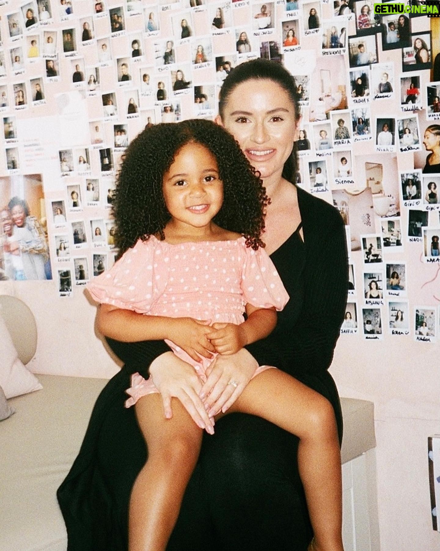 Nia Pettitt Instagram - Thank you SO much for the love on @TheCurlBarLondon announcement. 💕✨🦋 — It’s been quite the journey and the truth is.. if you would’ve told me a year ago I’d be here; I wouldn’t of believed you. When I first opened the salon, I was incredibly naive and had NO IDEA of what journey awaited me, what uncomfortable growth I needed to grow through and the new version of myself that I’d meet. I knew nothing about running a business and had to learn every single thing from making mistakes and failing. At first I was trying so hard to please everyone, I thought I could balance being a full time content creator, a full time boss and manager of staff and clients, a devoted girlfriend to my ex at the time, a good friend and a always there to rely on daughter or sister. I ended up sucking at it all burning myself to the ground. I became the saddest version of myself that I had never met before but I needed to meet her to be where I am today. I’m ready for this new chapter of my life and I’ll be sharing absolutely EVERYTHING renovation and building a business with you so I hope that you’ll enjoy this chapter of my life. To all the customers who visited my salon, made reviews, gave critique, returned, told their friend and their sister, celebrated with us and laughed with us. This wouldn’t be possible if it wasn’t for you. So thank you. Truly. All I know is, I’m going to take all those lessons and make this one even better for you. 💕 #TheCurlBarLondon