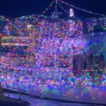 Nia Vardalos Instagram - Huntington Beach holiday boat parade 🌟!!!!