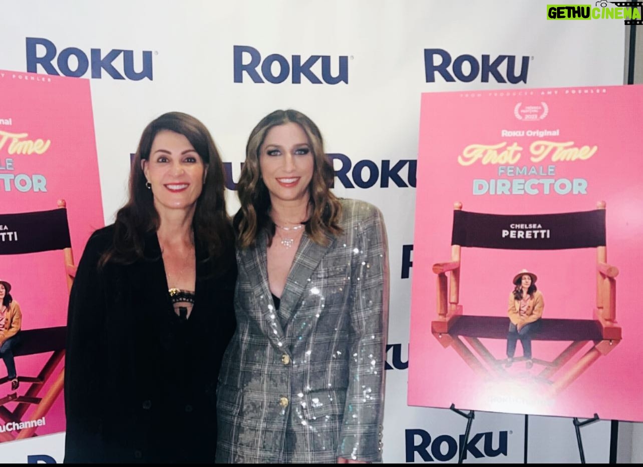Nia Vardalos Instagram - Lookit this purty genius @chelsanity !! Congratulations on your directorial debut film #firsttimefemaledirector ! Everyone, it’s streaming for free on @therokuchannel !! And please check out the credits to see a stellar lineup of producers, actors and crew! 💥
