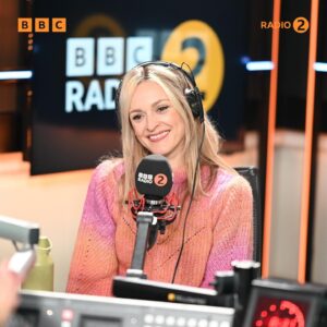 Nicki Chapman Instagram - The lovely Fearne Cotton joined Nicki Chapman on Breakfast this morning to chat all about her new book on how to deal with stress and feel better. 🧡

Listen to their full chat on BBC Sounds 🎧
