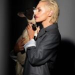 Nicky Whelan Instagram - Thankyou @jejunemag magazine for this spread and interview! I spoke with the magazine about @spiritofanimalsrescue @lc4a and all the wonderful work these organizations do for animals. Click the link in my bio for the full interview and more pics ! We had an incredible crew to put this shoot together and was shot by the legend @robertlynden #jejunemagazine @creativeprinc 💋✌🏼