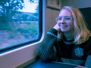 Nicole Alyse Nelson Instagram - On my way to Hogwarts 🚂 first train ride, a success.