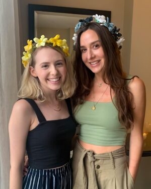 Nicole Alyse Nelson Instagram - Similar top, similar crown, similar genes #ipromiseimitalian