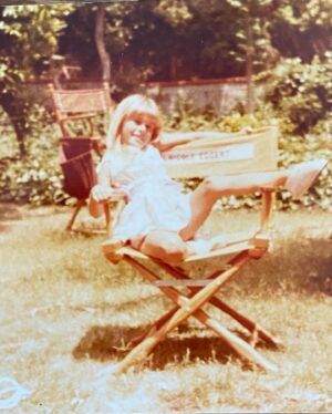 Nicole Eggert Instagram - A little #throwbackthursday on set of #fantasyisland 🏝️