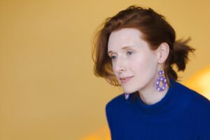 Nicole Tompkins Instagram - We hand made earrings out of clay. And then took silly photos to show them off. Such crafty beans. HAPPY MONDAY HAVE A GREAT WEEK. 

Also we will be signing live tomorrow for Valentine’s Day and if you would like a print the shops are open 🌙💛⭐️💝 Come by anyway… because there are UPDATES. 

Streamily.com/nicoletompkins
Streamily.com/maggierobertson

Xx 
Niki   Magz