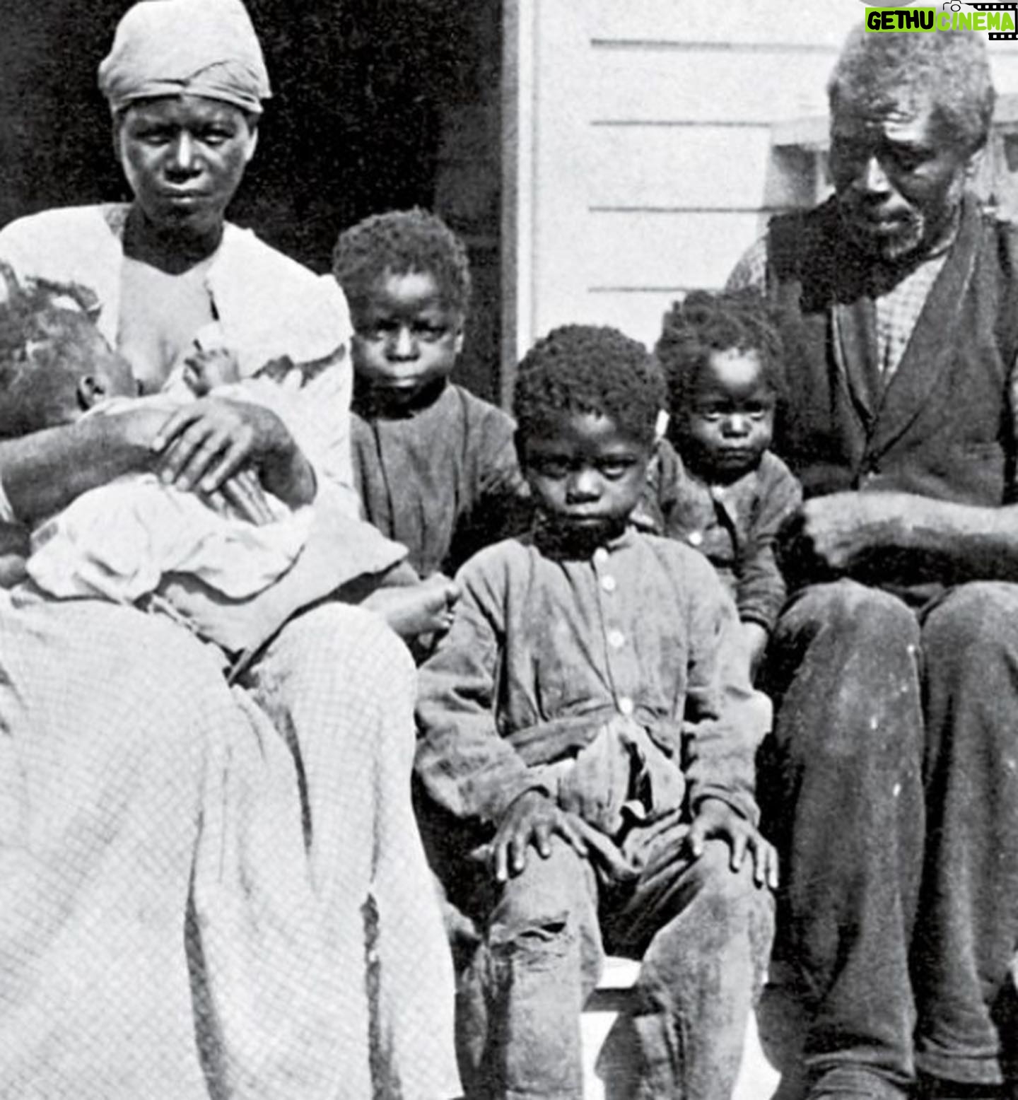 Nicole Beharie Instagram - Sitting with the abolitionist today... The Enslaved. The “freedman”. Thanking them. Honoring them. Asking what chains still need severing? I hope this JUNETEENTH is insightful, grounding and inspiring for you. We are here. Onward. #juneteenth #juneteenthcelebration #gratitude