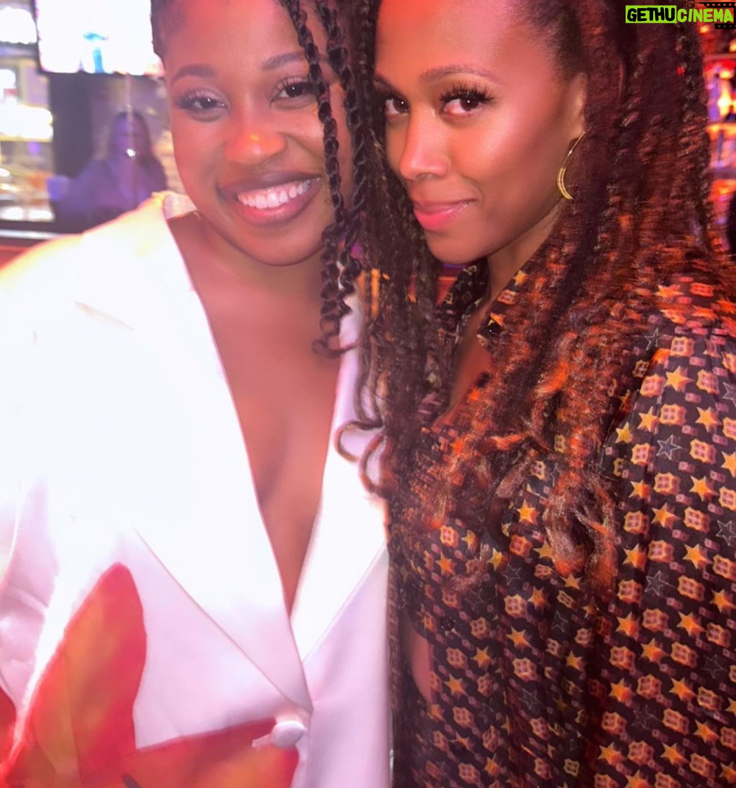 Nicole Beharie Instagram - Respect and adoration 🌺 Love these sisters