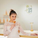 Nicole Ishida Instagram - ペリエ ジュエが10/12〜10/29の期間限定でやってるPOP-UP ストア “THE HOUSE OF WONDER by Perrier-Jouët” にお邪魔してきました! 原宿駅前にオープンしてあり 今回特別につくられた BAR では シャンパーニュとピエール・ガニェール監修の特別なペアリングフィンガーフードが楽しめます^ ^ 素敵なフォトスポットもたくさんあって 緑に溢れた素敵なところでした🫶🏻 ぜひみなさん遊びに行ってみてください😊 @perrierjouetjp #ペリエジュエ #thehouseofwonder #花はすべてのはじまり #pr