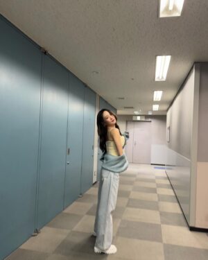 Nicole Jung Instagram - もうすぐだから楽しみにして下さいね！☺️
#それsnowmanにやらせて下さい
