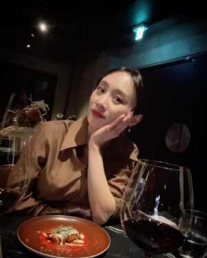 Nicole Jung Instagram - BYEBYE 2023🫶🤭