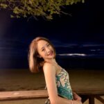 Nicole Jung Instagram - 니 귓가에 대고 말할게 니가 좋아아🫶 일주일 남았다구 3월27일🙈 #나만없어카라#웨이브#wavve