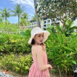 Nicole Jung Instagram - 니 귓가에 대고 말할게 니가 좋아아🫶 일주일 남았다구 3월27일🙈 #나만없어카라#웨이브#wavve
