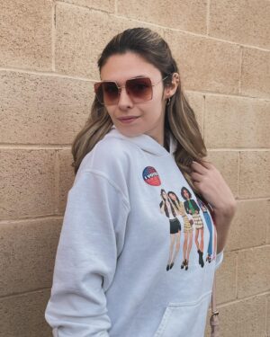 Nicole Maines Instagram - Hello I’ve done my civic duty 🫡 #vote
