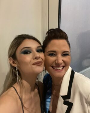 Nicole Maines Instagram - I had such a magical time at the #glaadawards last night. New friends, old friends, and lots and lots of legends! Congratulations to all of the nominees who are moving the needle forward for representation throughout media. And special congratulations to the entire cast and crew of @yellowjackets on their WIN!