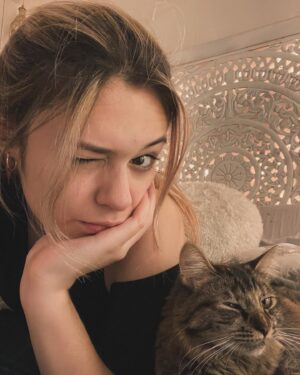 Nicole Maines Instagram - Wink 😉