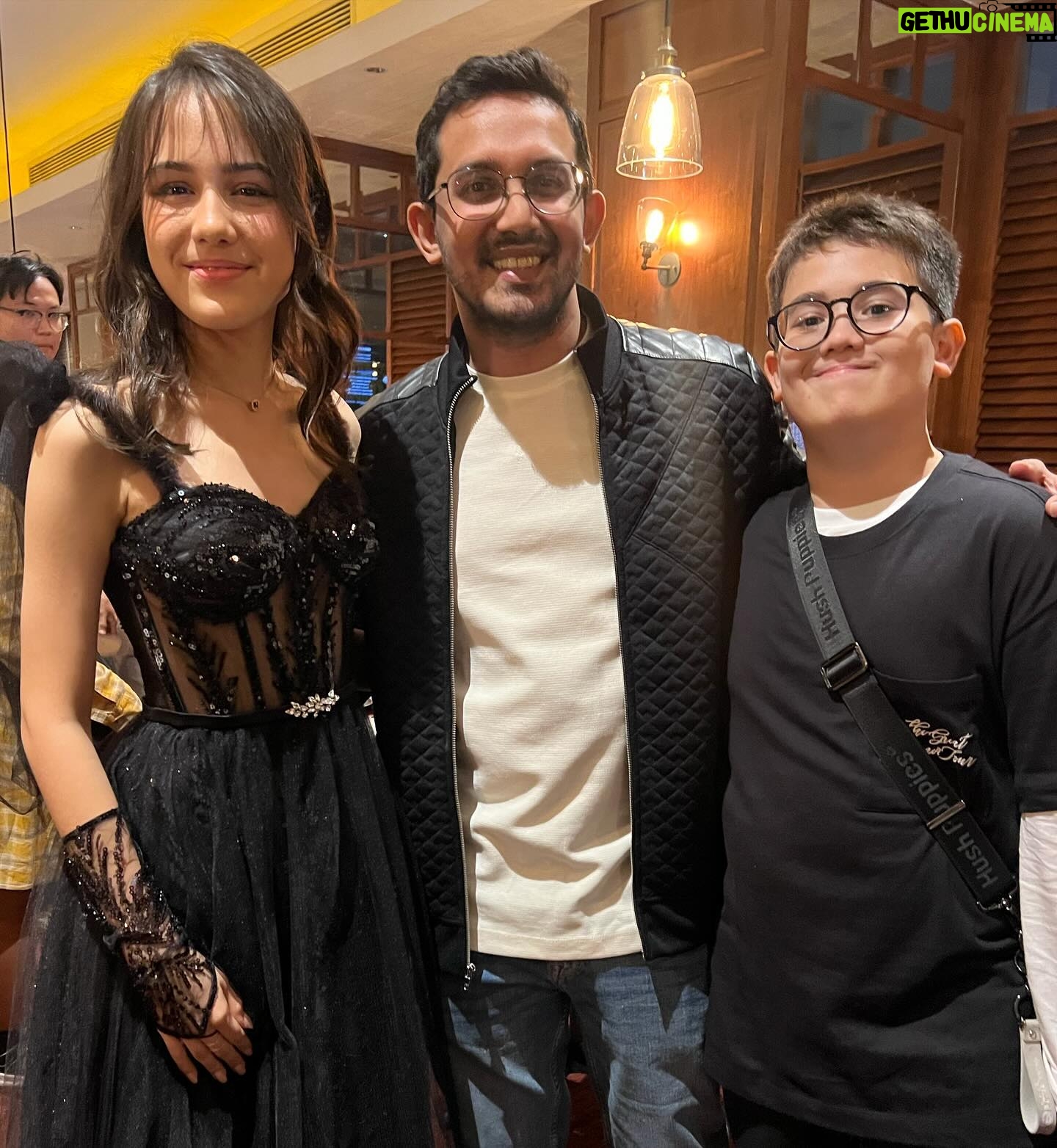 Nicole Rossi Instagram - Still Gala Premiere Post 🖤 𝐈𝐍𝐃𝐈𝐆𝐎 𝐭𝐚𝐲𝐚𝐧𝐠 𝐬𝐞𝐫𝐞𝐧𝐭𝐚𝐤 𝐭𝐠𝐥 𝟏𝟗 𝐎𝐤𝐭𝐨𝐛𝐞𝐫 𝟐𝟎𝟐𝟑 𝐝𝐢 𝐁𝐢𝐨𝐬𝐤𝐨𝐩 Dress @marieastridbridal MUA @vinkihanafi Fotographer @yow360 @am.pm_management #Indigo #GalaPremiereIndigo #NicoleRossi #NicRossi