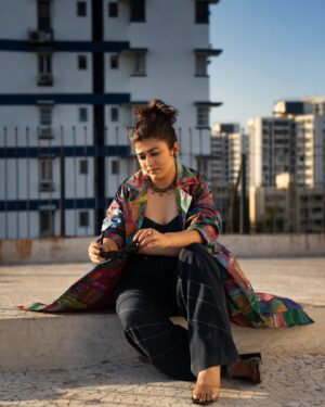 Nidhi Bisht Instagram - 🌞
Maamla Legal Hai | 1 March | only on @netflix_in 

Wearing @capisvirleo @bastoindia @jaypore

Styling team @smitikaur @upasnasingh_official @sanskruta.b 
MUA @muskanguptaaaa_ 

PC @harsh_photogallery
#maamlalegalhaionnetflix #maamlalegalhai #releasingon1stmarch