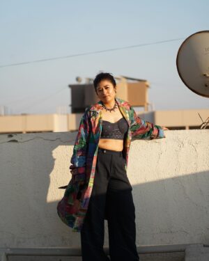 Nidhi Bisht Instagram - 🌞
Maamla Legal Hai | 1 March | only on @netflix_in 

Wearing @capisvirleo @bastoindia @jaypore

Styling team @smitikaur @upasnasingh_official @sanskruta.b 
MUA @muskanguptaaaa_ 

PC @harsh_photogallery
#maamlalegalhaionnetflix #maamlalegalhai #releasingon1stmarch