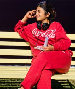 Actress Nidhi Bisht HD Instagram Photos and Wallpapers May 2022