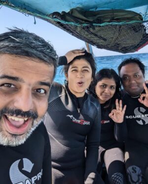 Nidhi Bisht Instagram - De taali coz we in Bali 🤿 🇮🇩