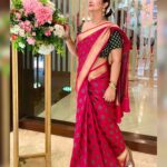 Nidhi Uttam Instagram – Channeling my inner desi diva in this stunning saree ✨💕#southindianweddings #sareevogue #sareelove #family