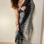 Nidhi Uttam Instagram - Embracing the elegance of monochrome vibes in my grey and black saree chronicles. 🖤 Label - @sujatradesigns PR - @matsya_media @pr365_pr #sujatrawomen #loveforsaree #sareefashion #SareeSwag #monochromemagic
