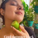 Nidhi Uttam Instagram – Chill out with this skincare hack! ❄️✨ 

#skincaresecrets #FrozenCucumberMagic

Rubbing frozen cucumber on your face is the ultimate refresh button. Say goodbye to puffiness and hello to glowing skin! 
Keep it for 10 mins & rinse off! 
•Perfect to use it before makeup as it holds your foundation smoothly ! 
•Try it after you clean your face after a tiring , hot summer day & thank me later🫶🏼 
Will you try this hack?
