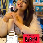 Nidhi Uttam Instagram - Birthday Surprise 2023🎂🥳 All my fav ppl surprised me on this bday in such a beautiful way! Thanks a ton everyone! Love you guys🫶🏼🥰🎂 @dishankarora9 @ayush_viz @ravigossain @mansii.jain1 @abhinav.seeshore 🤩🥰 Thanks @themohitpathak & @niti.uttam for making it so special😍♥️ muah😘😘 #bdaygirl #bdayparty🎉 #surprise #birthday2023