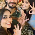 Nidhi Uttam Instagram - Just looking like a WOW🤓😅🤩🤣 #jabwemet #funtimes #justlookinglikeawow #chaarlugaai