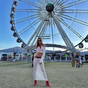 Nihan Gur Instagram - Really thought summer was here for a second….