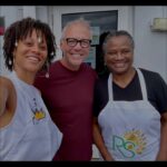 Nika King Instagram – Always appreciative of Chef Sharon from Blue Tree Cafe for providing vegan meals for Hope South Florida. May the Most High continue blessing you 💚💚💚
.
#bluetreecafe #giveback #community #vegan #veganfood #plants #healthy #unhoused #feedthehungry #letfoodbethymedicine #mentalhealth #roseofsharon #southflorida #hopesouthflorida