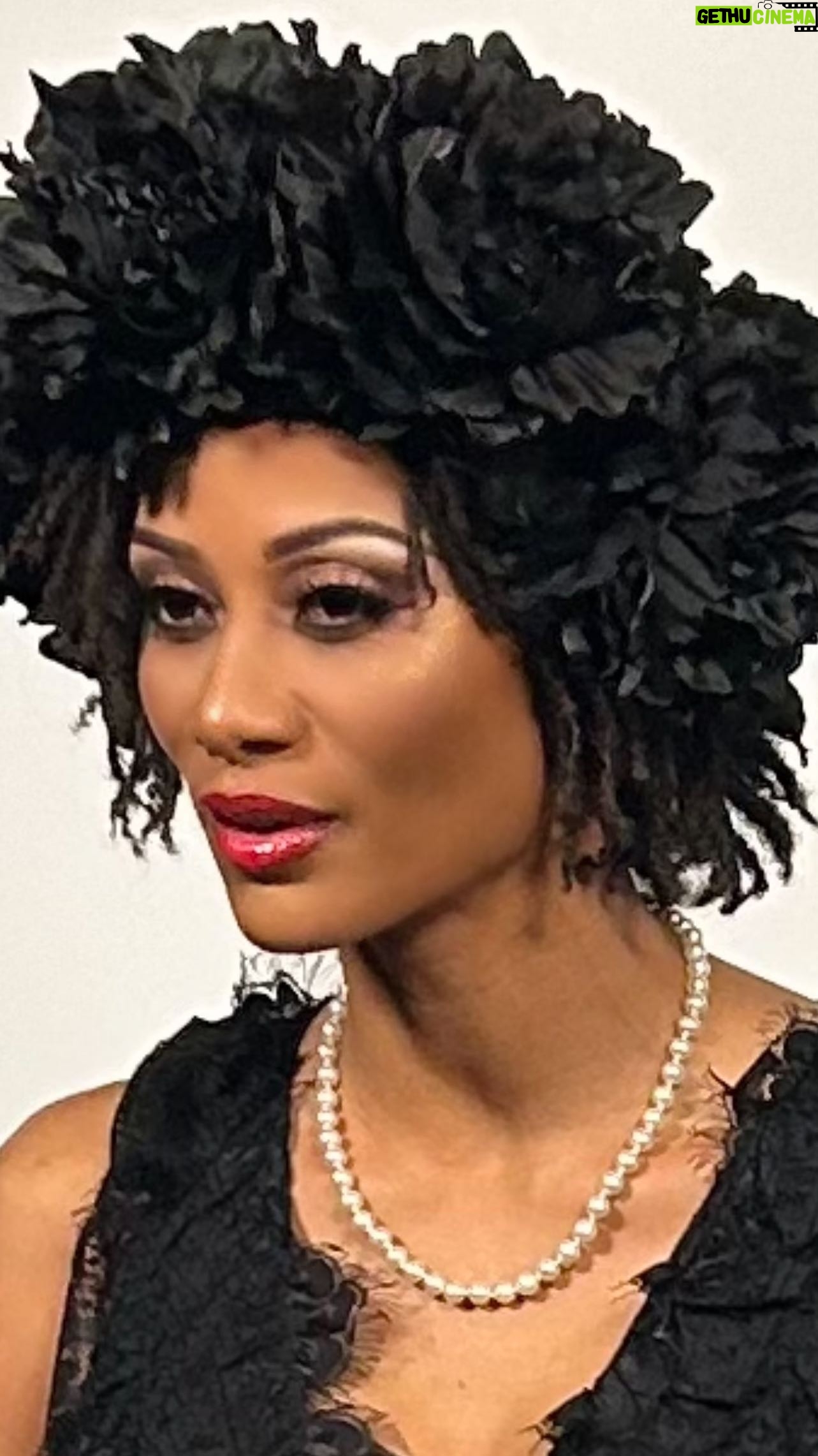 Nika King Instagram - To all the winners out there, keep winning! And for the losers, keep on trucking! You live and you learn! But for the Haters, you can kick πͺ¨ πͺ¨πͺ¨ Happy MLK Jr DayππΏππΏ . #eveningbefore #mptf