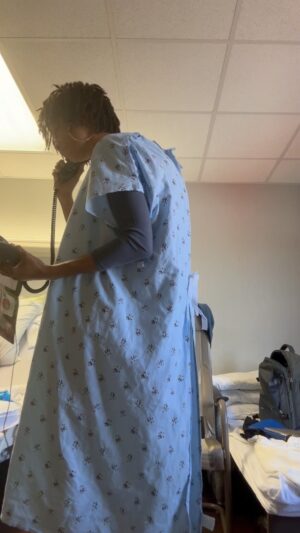 Nika King Instagram - I came to hospital skinny & left a big back.It’s crazy that the hospital offers pork. Really? Eat to live not live to eat. You only get one chance at it
.
#bigback #followthefunny #hospitalhumor #laugh #heal #healthylifestyle #healthyfood #govegan