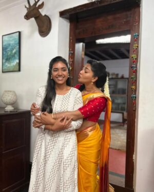 Nikhila Sankar Instagram - Such a lovely person to work with and be around 💜💜
Congratulations doll! Gatta kusthi is going to be a blockbuster hit!!!! 
#gattakusthi #chalchakka