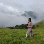 Nikhila Sankar Instagram - The journey of #lover It was a wonderful experience shooting this film. I'm really grateful to @millionoffl & @mrpentertainments for making me a part of #Lover 💜 I have been saving these pictures very carefully and to look back at these pictures as beautiful memories! Each picture has a story! 💯 It never felt like we were shooting a film. The vibe, the friendship that we all shared was a amazing and heartfelt💜. The locations we travelled to that was beautifully captured by our DOP @shreyaas_krishna anna 💥 Each and every location we travelled to was chosen so nicely! The mountain, the beach, gokarna, Chikmagalur!! It was a nice work trip to all these places Pic2: The very first selfie taken by Ramya with Madhan which she wanted to show her cousins to make them jealous!😛 Pic5 : I really have to talk about the costumes which made each and every frame look colourful and real! Hats off to @navaa_rajkumar , the best costume designer and a very very sweet human being! My best friend! And @su_han_10, do you ever stop running! The most sincere AD I have ever encountered and his "Immediate" 😂! Pic 6: @rameshthilak anna Most sweetest person who never fails to entertain people around him with his jokes! And an amazing actor! Pic8 : All our happy faces after the final day of shoot, but still sad on the inside that we won't be able to hangout this frequently! Hope to see you all soon again guys! @manikabali87 @kanna__ravi @hachu.k @srigouripriya @rinibot What a performance guys! Every time I watch the movie it looks new and relatable, each and every scene! No words to explain @manikabali87 performance.. you dedication and knowledge 💯💥🔥 And @srigouripriya The way you learnt the language and now you speak better than all of us😅🥰😘 Pic9 : One picture with the director is a must! I finally got this picture on the last day of shooting! Amazing writing of @prabhuramvyas , the relatable characters!! Wow! Pic10: It doesn't need an explanation! @rinibot The happiness after watching the movie in the theaters with all of you guys!! Made my day! Thanks a lot for all the support! Love you💜