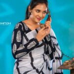 Nikhila Sankar Instagram - Black & White 🤍 PC: @jaihindh_photography MUA: @shami_s_makeover Outfit: @ohsenorita_clothing