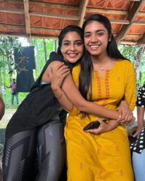 Nikhila Sankar Instagram - Such a lovely person to work with and be around 💜💜
Congratulations doll! Gatta kusthi is going to be a blockbuster hit!!!! 
#gattakusthi #chalchakka