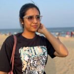 Nikhila Sankar Instagram - Day spent well at the beach 💜💜 Last picture is my personal favourite 🤩🌊 . . . . . . . . #beach #black #style #water #sea #kadal