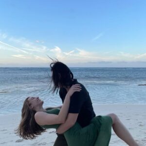 Niki Ang Instagram - Jamaica, March ‘24. Thicc sibs are locked ⚡️welcome @zachmullings.
