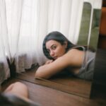 Nikkesha Rangwala Instagram – Mirror mirror on the wall….