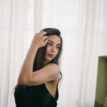 Nikkesha Rangwala Instagram – Tell your boyfriend, I’m keeping this outfit. 😜 

Photographer and creative director  @bharat_rawail