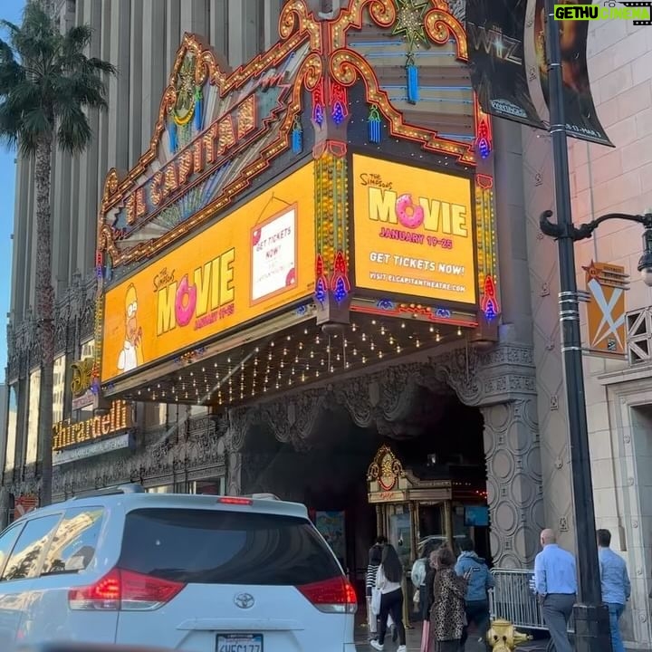Nikkesha Rangwala Instagram - LA Is definitely the vibe where anything can happen, and the unpredictability is what I dig and live for! 🫶