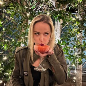 Nikki King Instagram - No way frozé 🌹