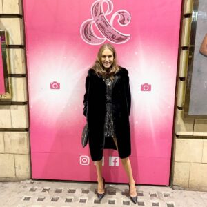 Nikki Grahame Instagram - Fantastic show and incredible cast, I highly recommend the newRomeo and Juliet! 🙌