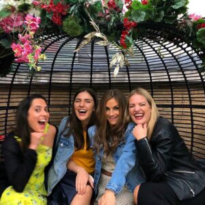 Nikki Grahame Instagram - Such a fun evening with this lovely bunch! ❤️❤️❤️