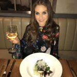 Nikki Grahame Instagram - OMG! This fish!!! @aubaineuk insanely good 😍