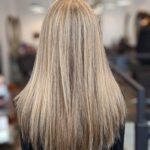 Nikki Grahame Instagram - Maybe I should just post pictures of the back of my head in order to avoid comments and criticism!🤣 In a positive however, loving my new hair!! @gustav_fouche #newhairdontcare