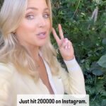 Nikki Osborne Instagram - 200,000!!! 🥳 Thanks so much for following and sharing and allowing me to keep making comedy instead of getting a proper job. I know I give you all a hard time but I am actually very grateful. #comedian #comedy #reels #viral #fyp