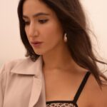 Nikohl Boosheri Instagram - 🥥🕊
